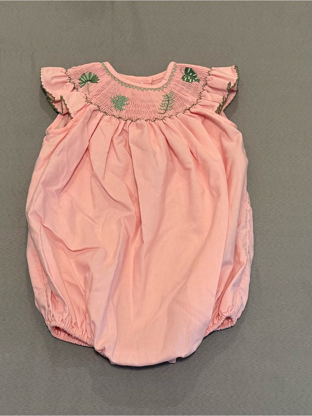 Ruth and Ralph smocked palm leaf bubble